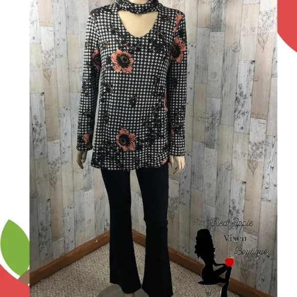 Drape Choker Neck Floral and Checker print top Size Medium - Picture 2 of 2